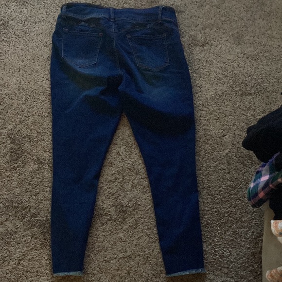Stretch jean distressed - Picture 6 of 6